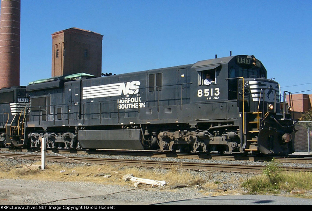 NS 8513